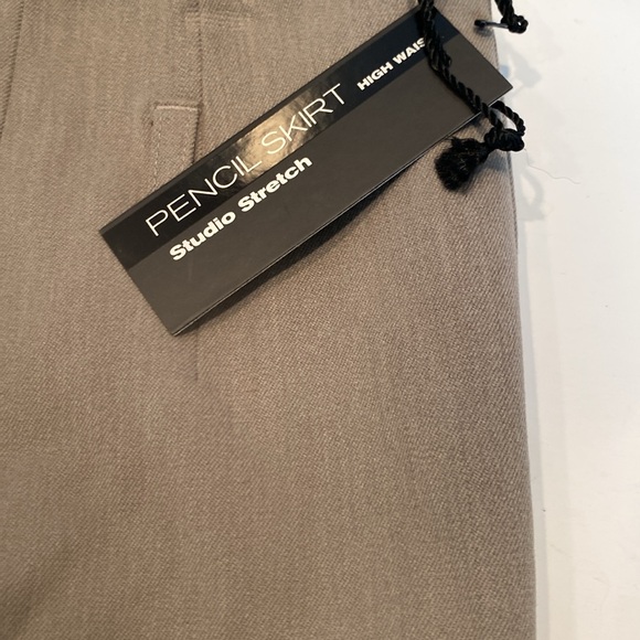 NWT Express Light Brown/Tan Pencil Skirt - Picture 2 of 9